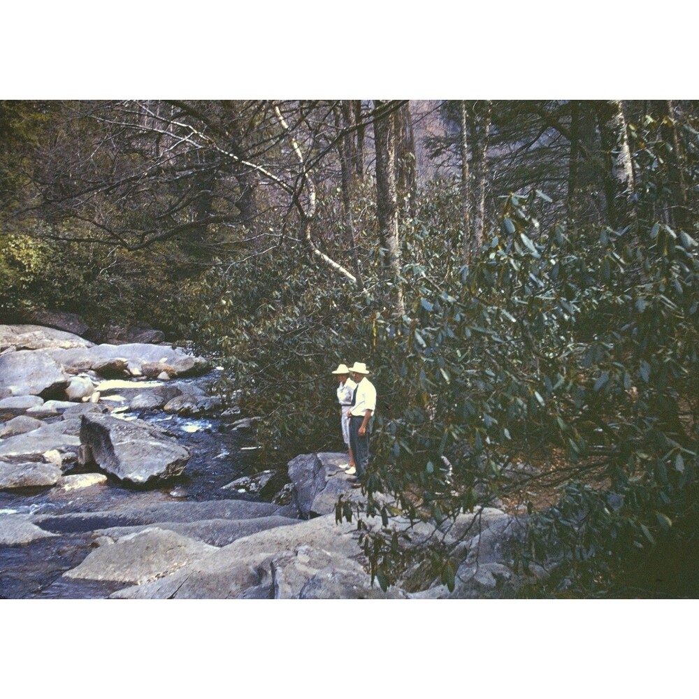 Kodak Slide 1940s Red Border Kodachrome 2 People Looking Over Rocky Area